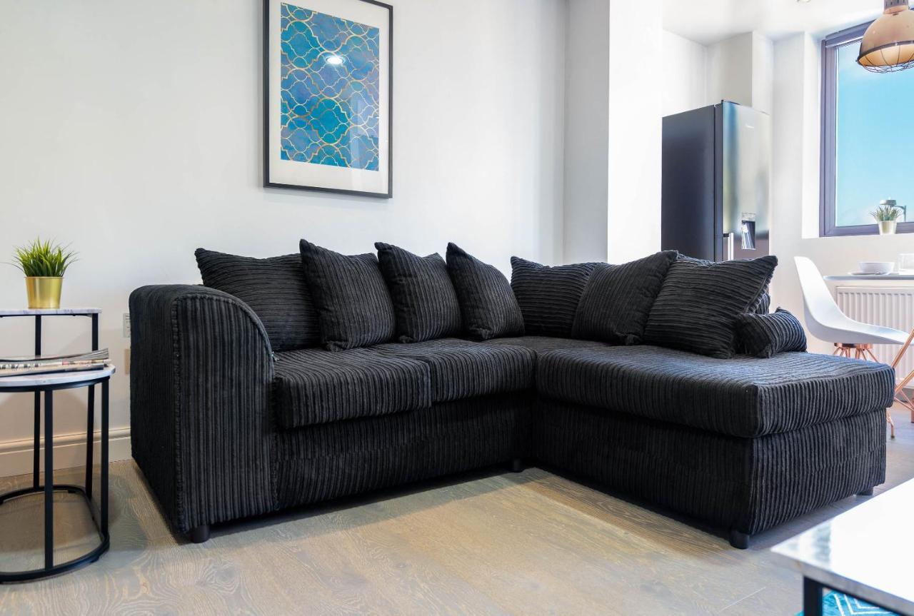 Haus Luxury Apartment - Perry Barr - Parking - Smart Tv - Wifi - Top Rated バーミンガム エクステリア 写真