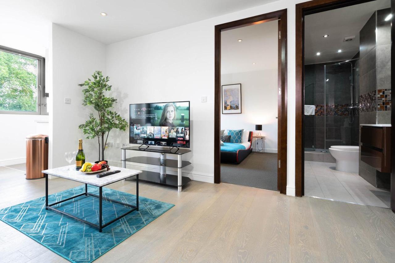 Haus Luxury Apartment - Perry Barr - Parking - Smart Tv - Wifi - Top Rated バーミンガム エクステリア 写真