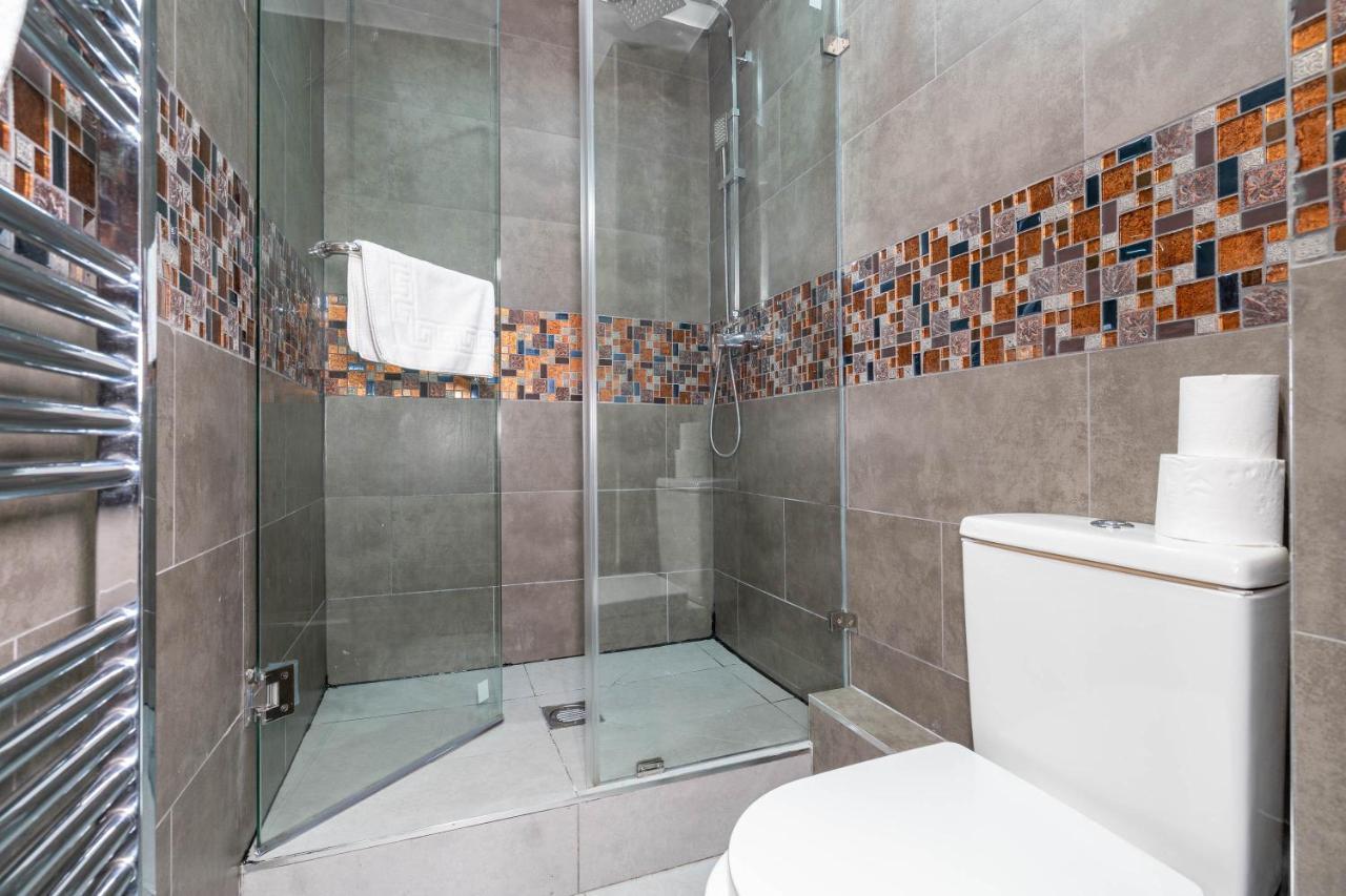 Haus Luxury Apartment - Perry Barr - Parking - Smart Tv - Wifi - Top Rated バーミンガム エクステリア 写真
